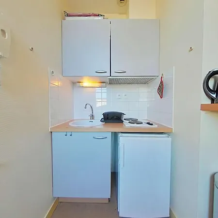 Apartment Cosy T2, 2 Pers, Coeur Historique, Proche Vieux Port, Parking Prive, La Rochelle - Fr-1-246-95 La Rochelle (Charente-Maritime)